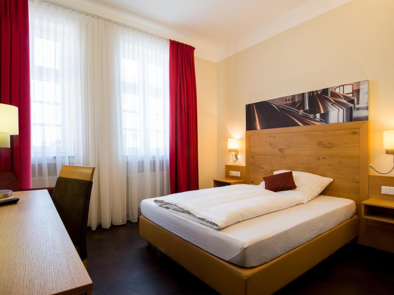 Hotel Brauereigasthof Amberger Kosching Luaran gambar
